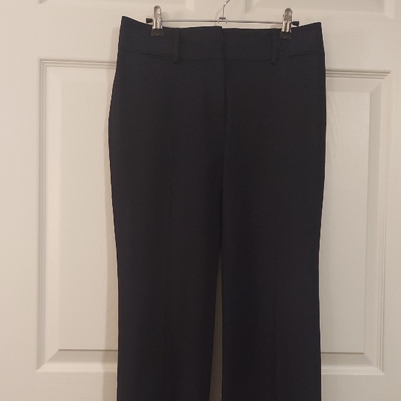 Loft Tailored Marisa Trousers in Navy Sz. 2 Minimalist Office - Picture 5 of 15